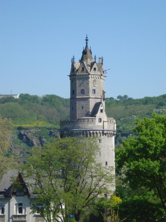 Fe Wo Am Alten Rathaus Andernach Oda fotoğraf