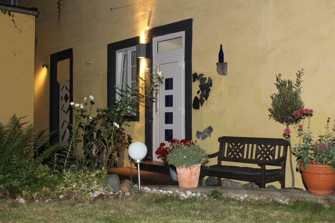 Fe Wo Am Alten Rathaus Andernach Dış mekan fotoğraf